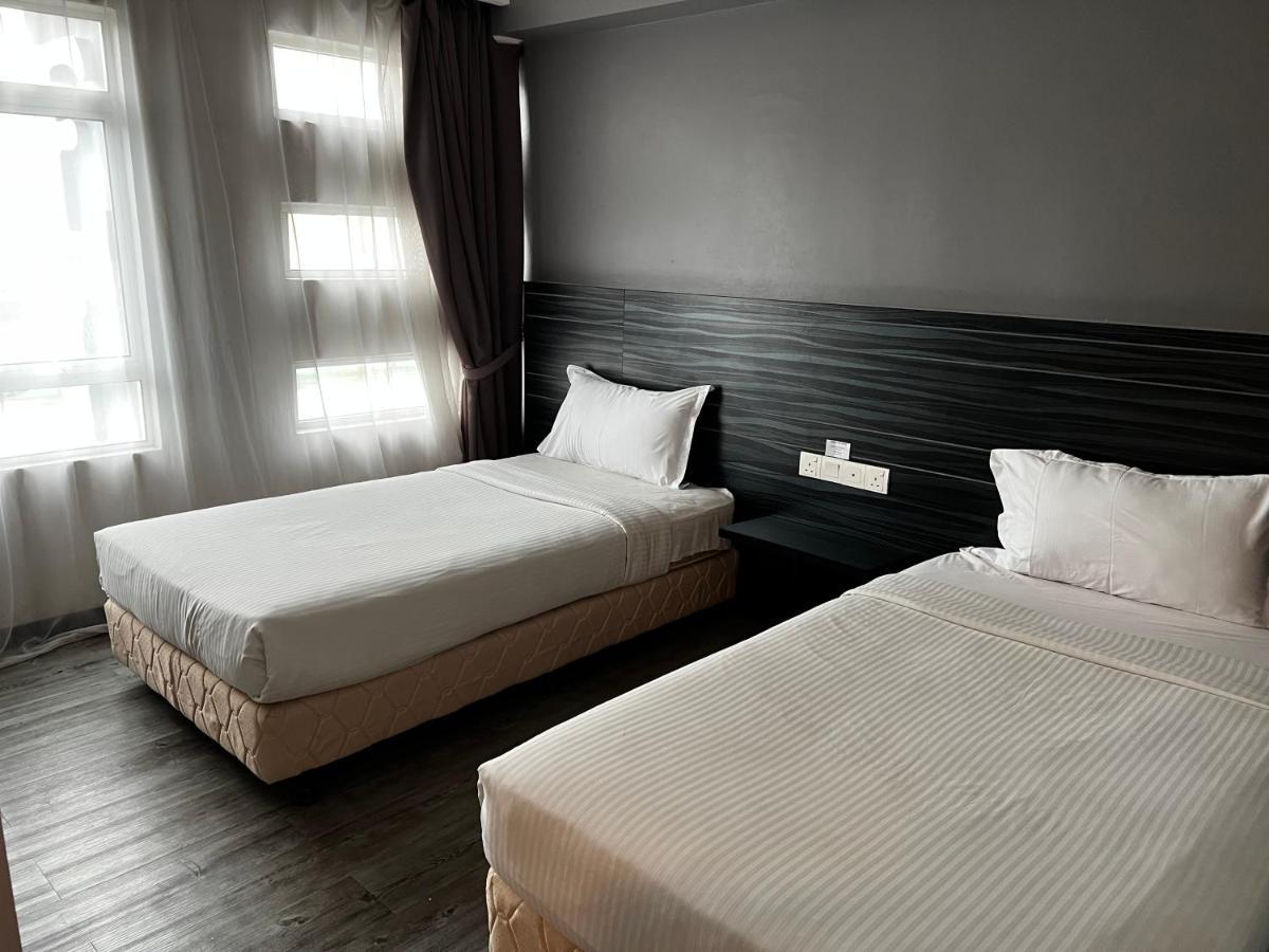 Signature Hotel Κουαντάν Εξωτερικό φωτογραφία