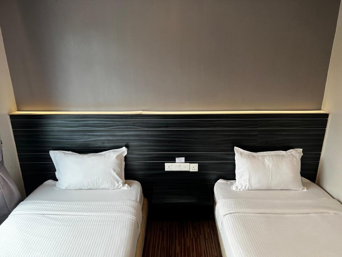 Signature Hotel Κουαντάν Εξωτερικό φωτογραφία