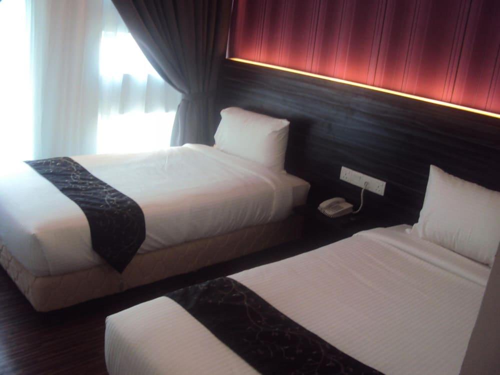 Signature Hotel Κουαντάν Εξωτερικό φωτογραφία