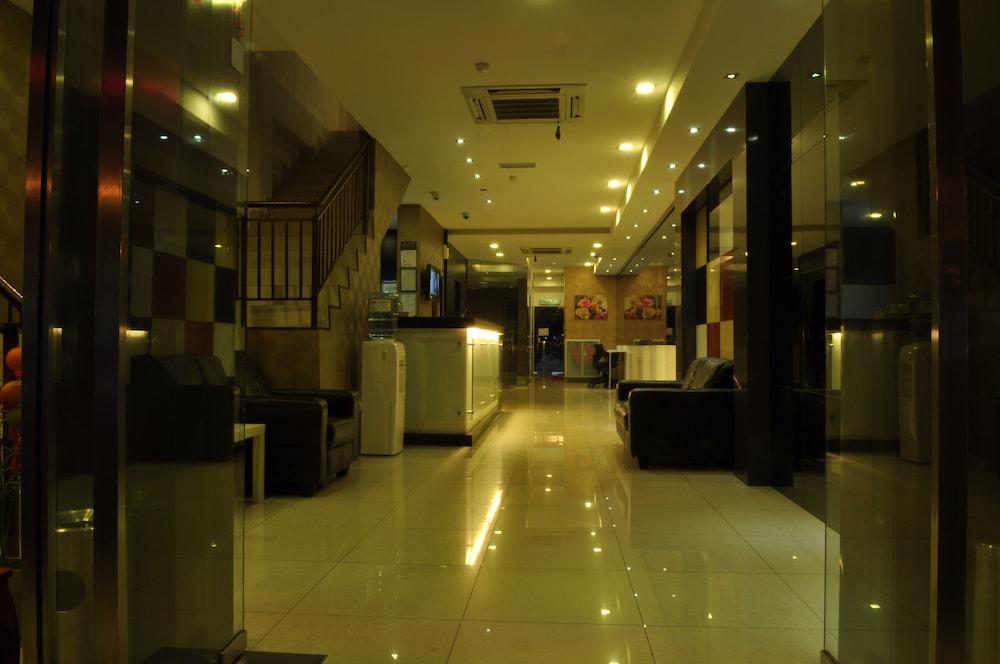 Signature Hotel Κουαντάν Εξωτερικό φωτογραφία